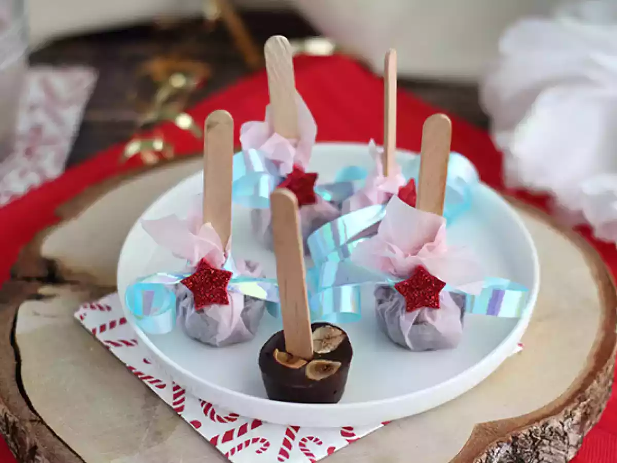 Klubbor med varm choklad: mörk choklad och rostade hasselnötter - foto 5